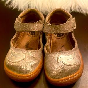 🎀 Livie & Luca toddler sz 8